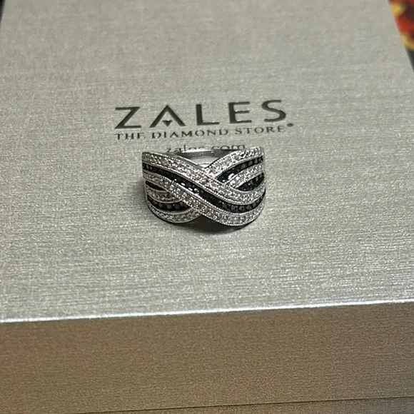 Zales Sterling Silver Ring with Dark Blue Rhinestones - Picture 2 of 5